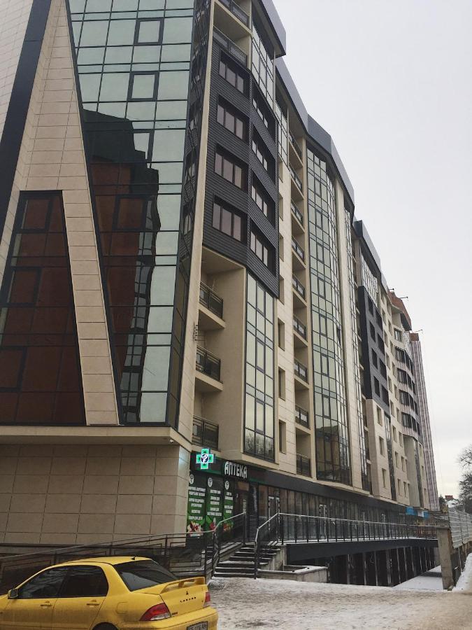 Апартаменти-Студія На Герцена Chernivtsi Exterior photo